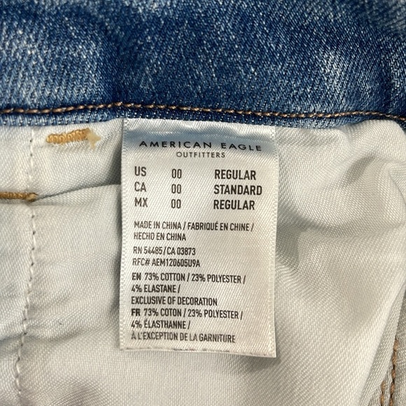 American Eagle The Dream Jean Curvy Super Hi-Rise Jegging Blue Light Wash 00 - Picture 9 of 12